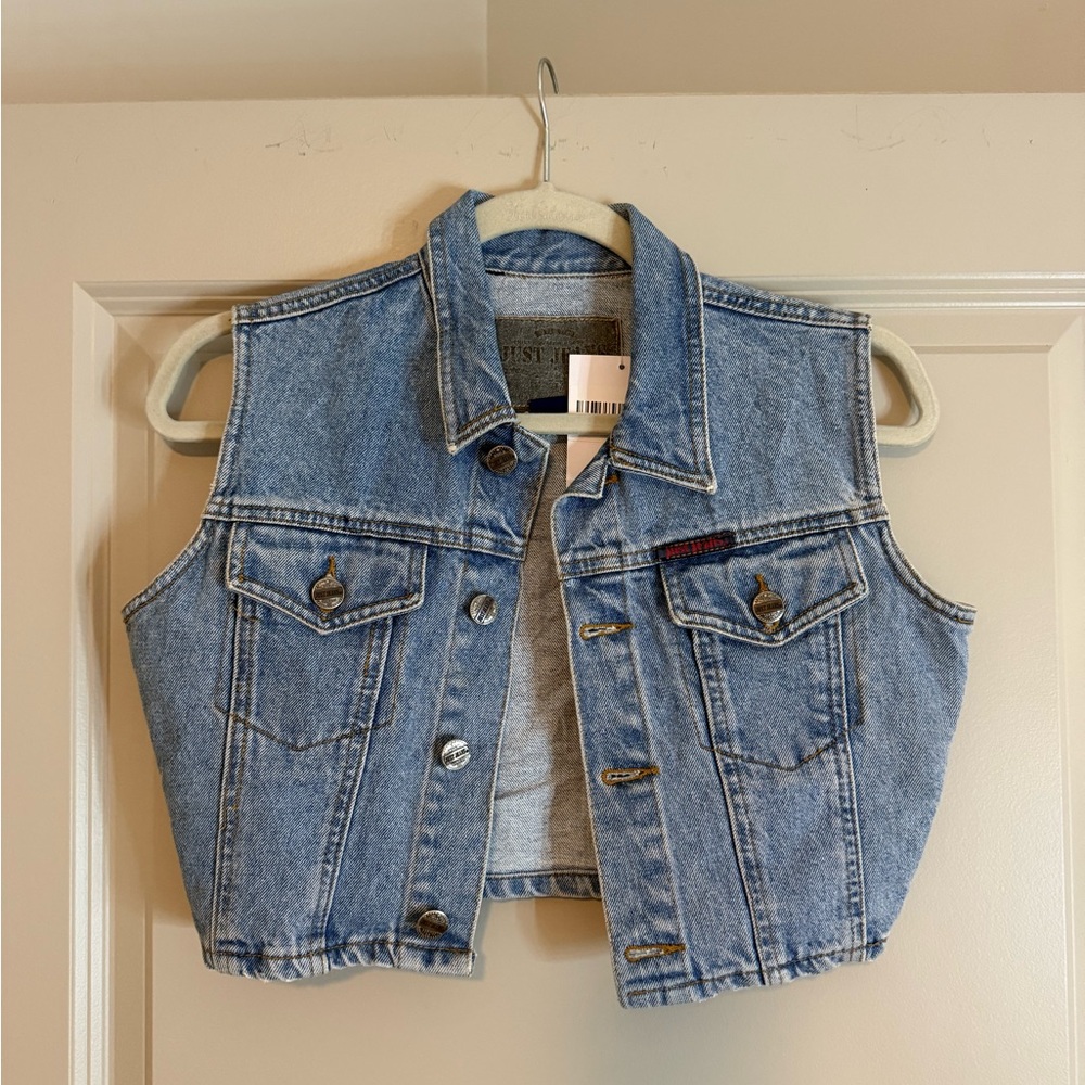Cropped Light Wash Denim Vest